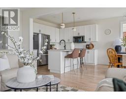 149 ELLIOT AVENUE E - 11