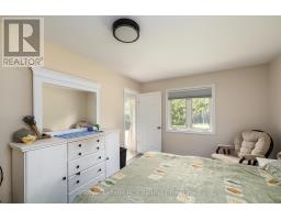 775355 HIGHWAY 10 - 17