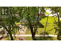 204 KING STREET E - 33