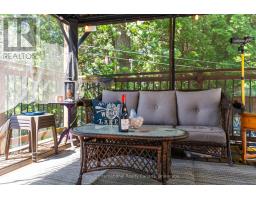 8 LAKEVIEW CRESCENT - 23