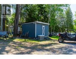 8 LAKEVIEW CRESCENT - 30
