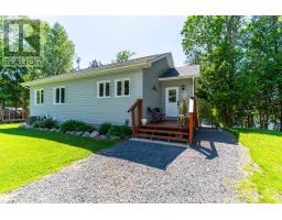 8 LAKEVIEW CRESCENT - 31