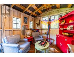 8 LAKEVIEW CRESCENT - 34