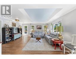 8 LAKEVIEW CRESCENT - 4