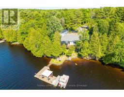 8 LAKEVIEW CRESCENT - 46
