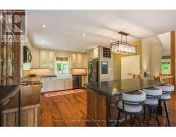 1070 SHIPLEY DRIVE - 16