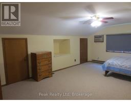 22 BROWN STREET S - 24