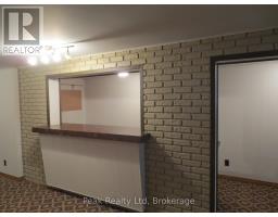 22 BROWN STREET S - 26