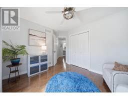 949 GZOWSKI STREET - 16