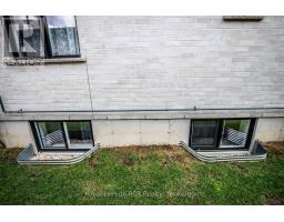 209 CHURCH STREET N - 11