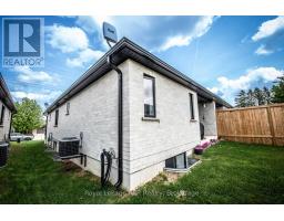 209 CHURCH STREET N - 12