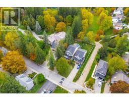 609 PERRY STREET - 1