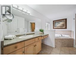 609 PERRY STREET - 17