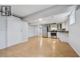 609 PERRY STREET - 22