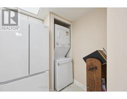 1106 - 237 KING STREET W - 19