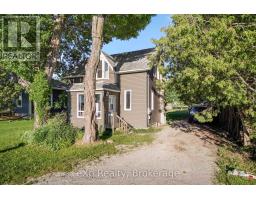 171 CLYDE STREET - 3