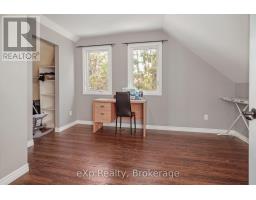171 CLYDE STREET - 34