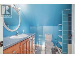 171 CLYDE STREET - 36