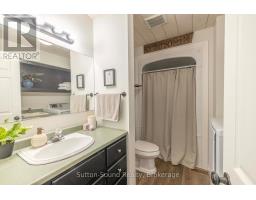 395685 CONCESSION 2 CONCESSION - 20