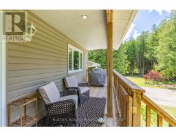 395685 CONCESSION 2 CONCESSION - 41
