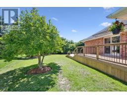 22 LYLE PLACE - 41