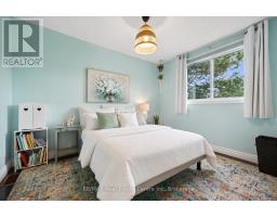 152 WELLINGTON ROAD 7 - 20