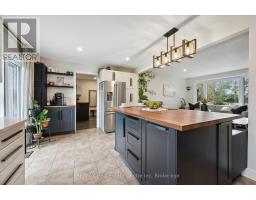 152 WELLINGTON ROAD 7 - 7