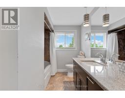 51 ELGINFIELD DRIVE - 31