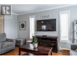 175 FRANKLIN DRIVE - 15