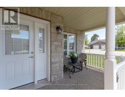 12 DEVON DRIVE E - 7