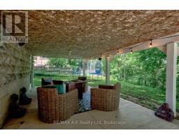 77 BLANSHARD STREET - 45