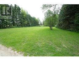 7589 HIGHWAY E - 17