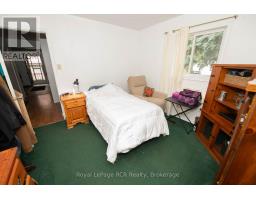 7589 HIGHWAY E - 28