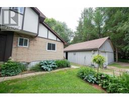 7589 HIGHWAY E - 3