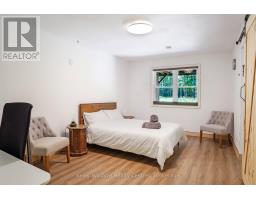 382488 17 CONCESSION ROAD - 11