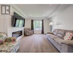 247 FERGUS STREET N - 14