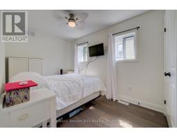 247 FERGUS STREET N - 19