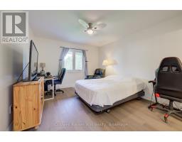 247 FERGUS STREET N - 23