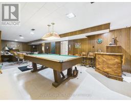 328 SUMMIT DRIVE - 25
