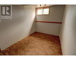 2 QUIRT CRESCENT - 30