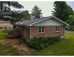2 QUIRT CRESCENT - 34