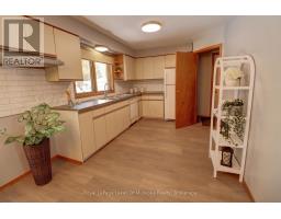 2 QUIRT CRESCENT - 8