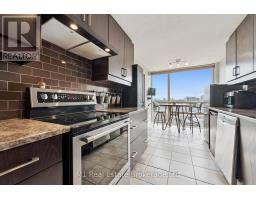 PH2 - 55 BLUE SPRINGS DRIVE - 19