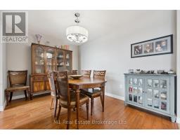 PH2 - 55 BLUE SPRINGS DRIVE - 21