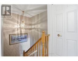 49 - 941 GORDON STREET - 15