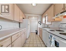 40 ALGONQUIN LANE - 14
