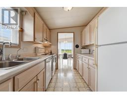 40 ALGONQUIN LANE - 15
