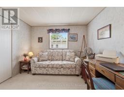40 ALGONQUIN LANE - 19