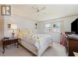 40 ALGONQUIN LANE - 23