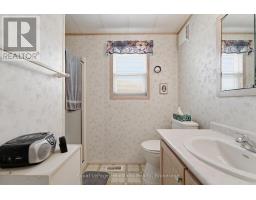40 ALGONQUIN LANE - 25